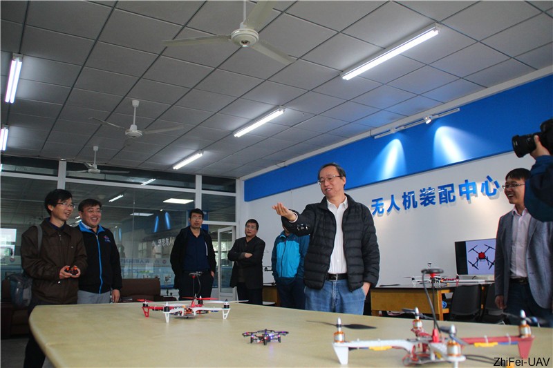 河北智飛極農(nóng)無(wú)人機(jī)科技|一鳶科技|行業(yè)定制無(wú)人機(jī)